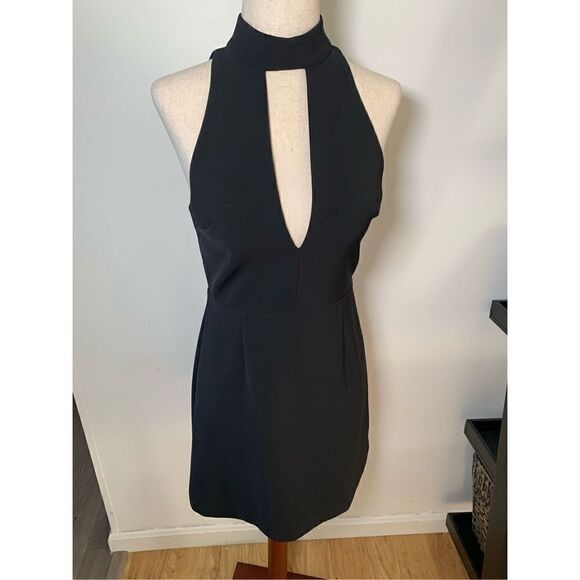 Express black dress size 2 sexy going out - Picture 1 of 3